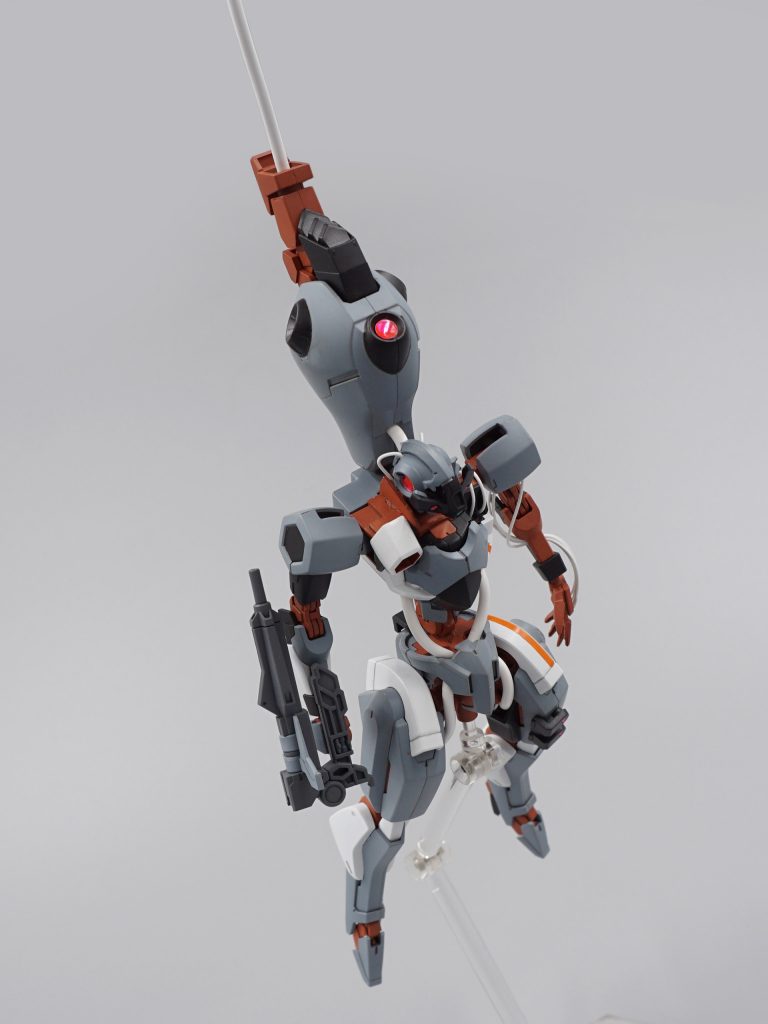 背中にかかってるのは中枢脳