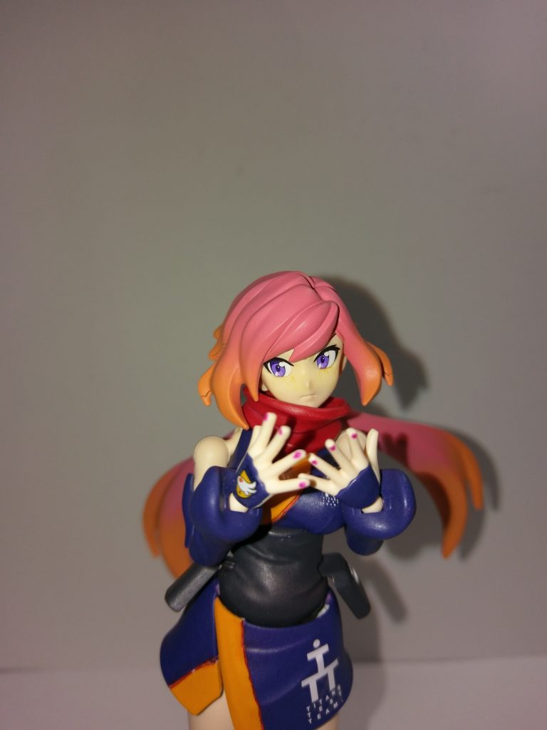 マニキュアはGXクリアピンク