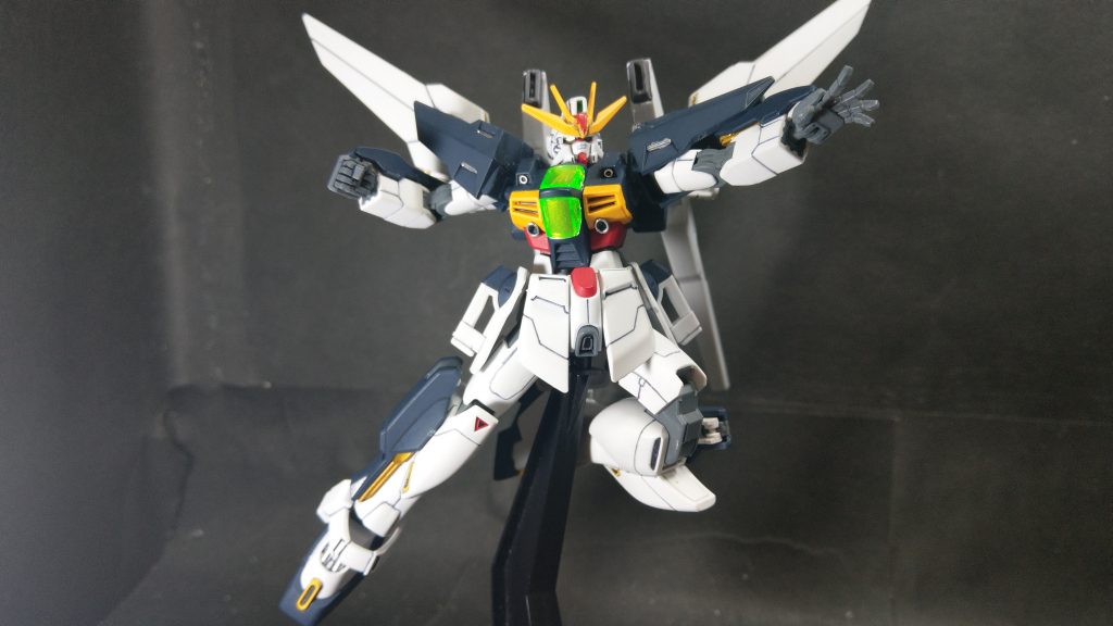 格闘戦もよく行うイメージがあったので、次元ビルドナックルズ角Sでポージング
パンチ前の振りかぶり