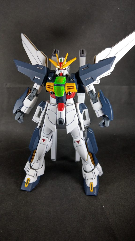 スプレー、マーカー、筆で部分塗装→プレミアムコートつや消しで仕上げています