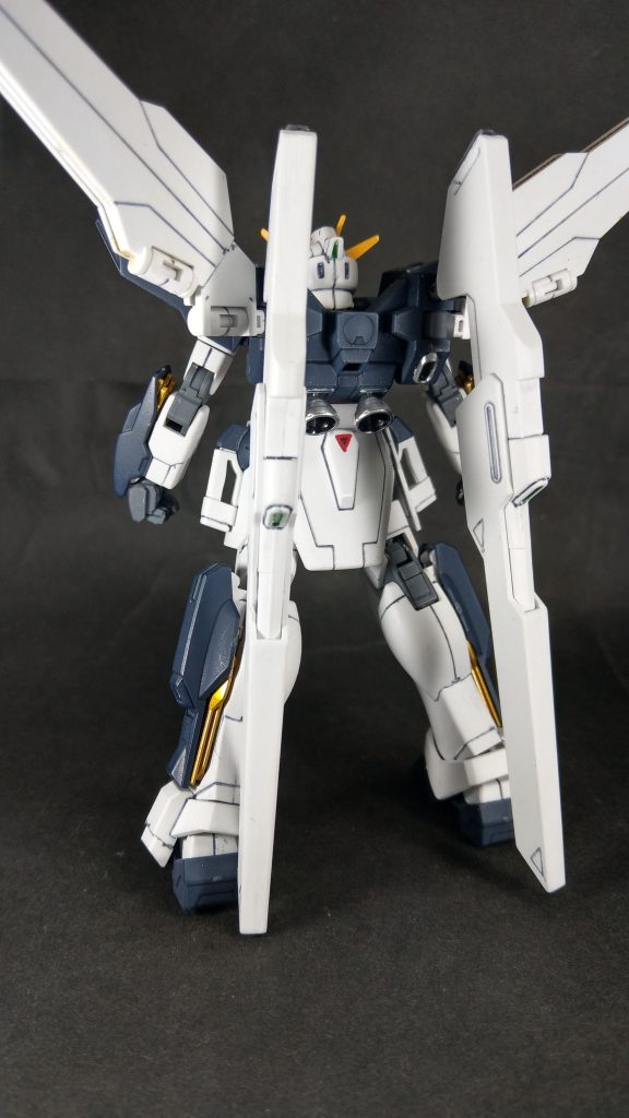 後ろ
バーニア、バルカンはシルバー塗装