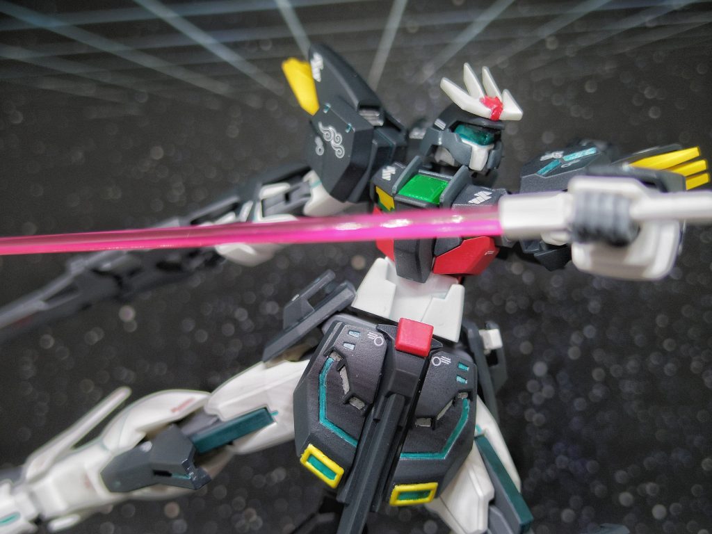 刀じゃなくても、腰から抜刀するポージングが好き(*´ω`*)