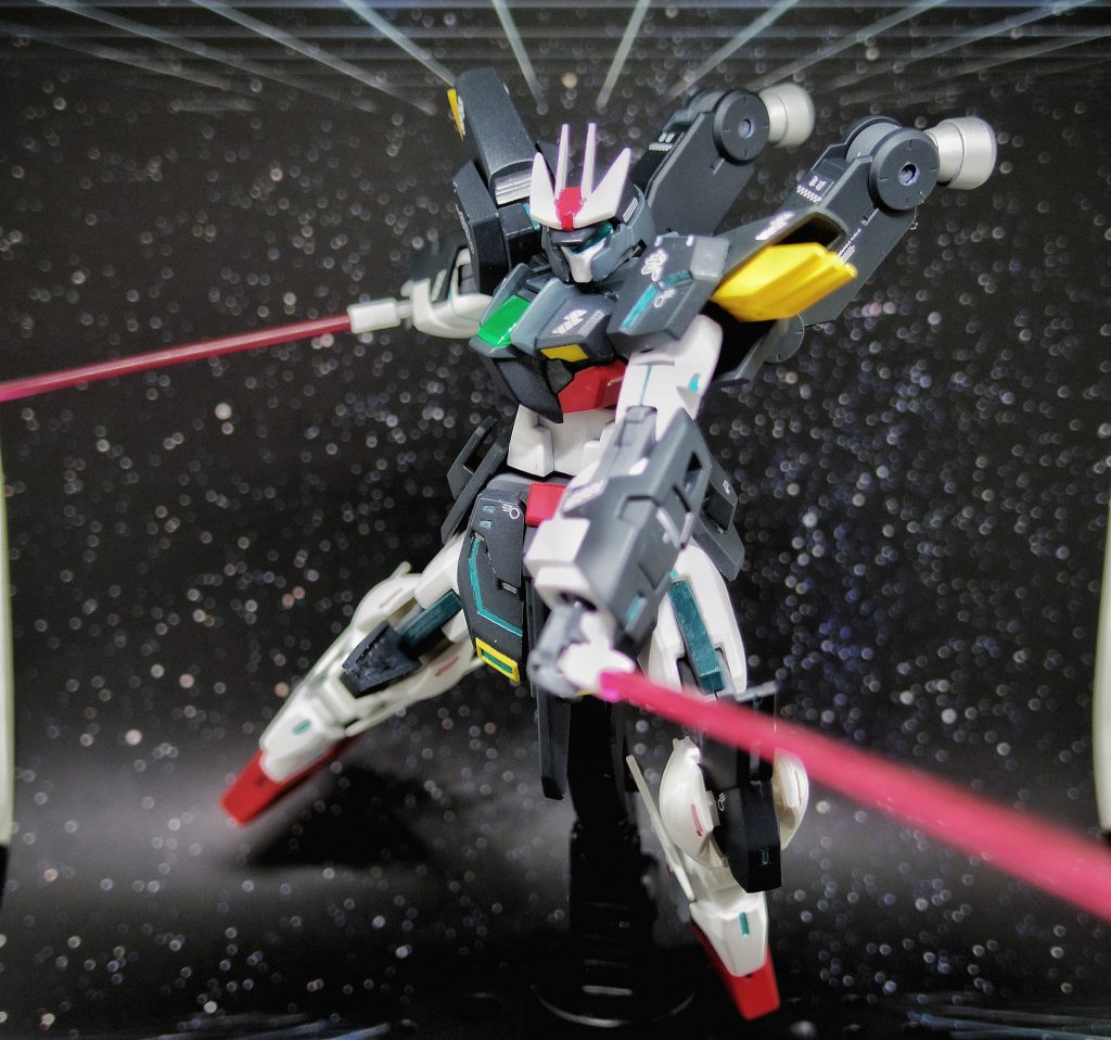 ビームサーベル:*“乾雲”・“坤龍”*
刀身の長い方が“乾雲”(ケンウン)
刀身の短い方が“坤龍”(コンリュウ)
という設定
……ですが、写真だとどっちが長いかわからない(  ̄▽ ̄)