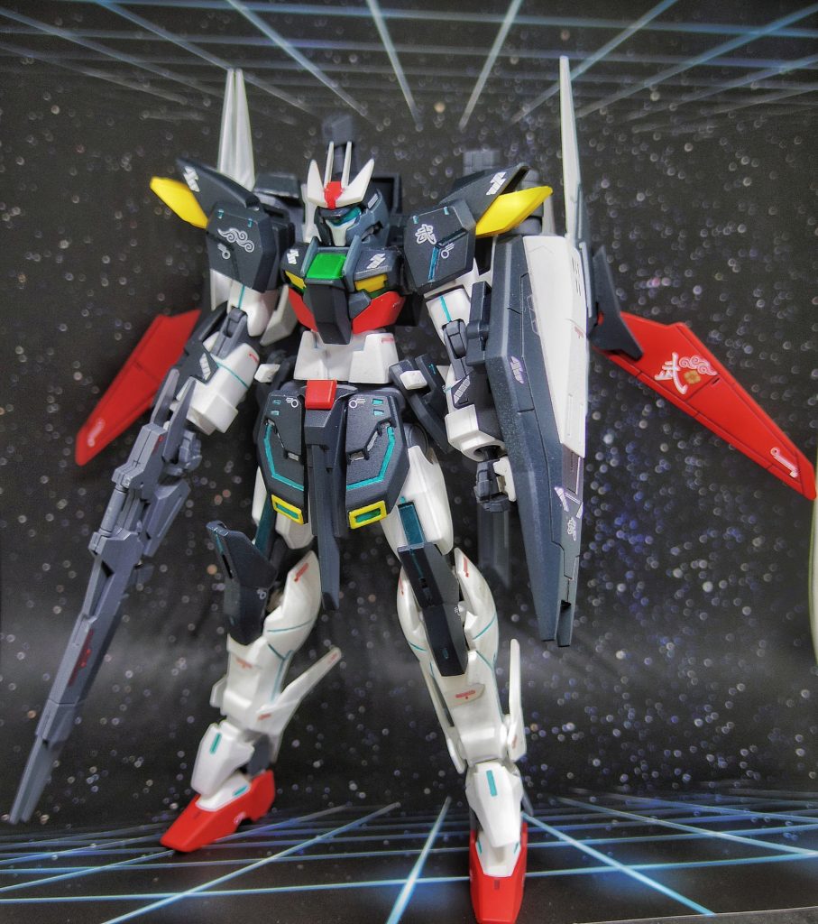 ## *飛燕-壊*
飛燕が、嵐と合体した姿。
6機のスラスターを装備しており、高い機動力を備えている。
シールドは、背中にマウント可能。
“嵐”とな合体は、オーライザーを意識してます。