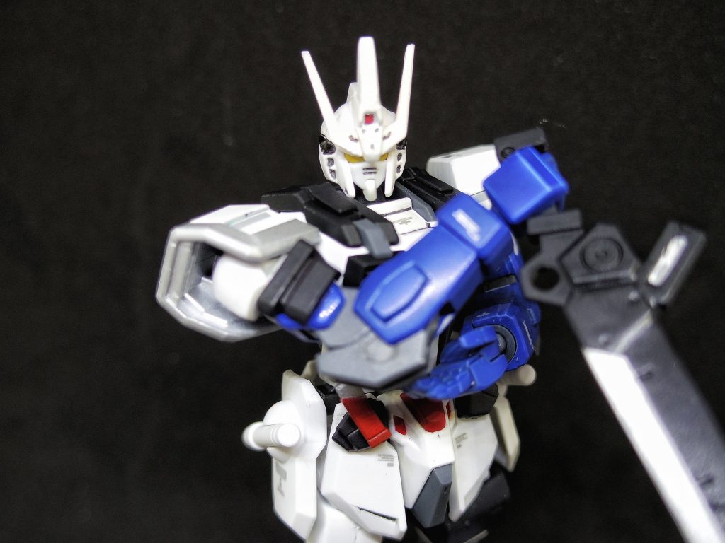 「ちょうど良い武器もあるじゃないか、まずはこいつで……この基地を破壊してやる!!」