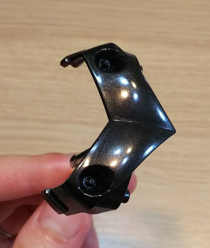 8回ドボンしてまで塗り直して、納得の出来に仕上げた部分!!
筆跡はもちろん、液垂れもムラもなく、完璧な仕上がり(。-∀-)b
エアブラシでやったと言っても通りそうなくらい(笑)