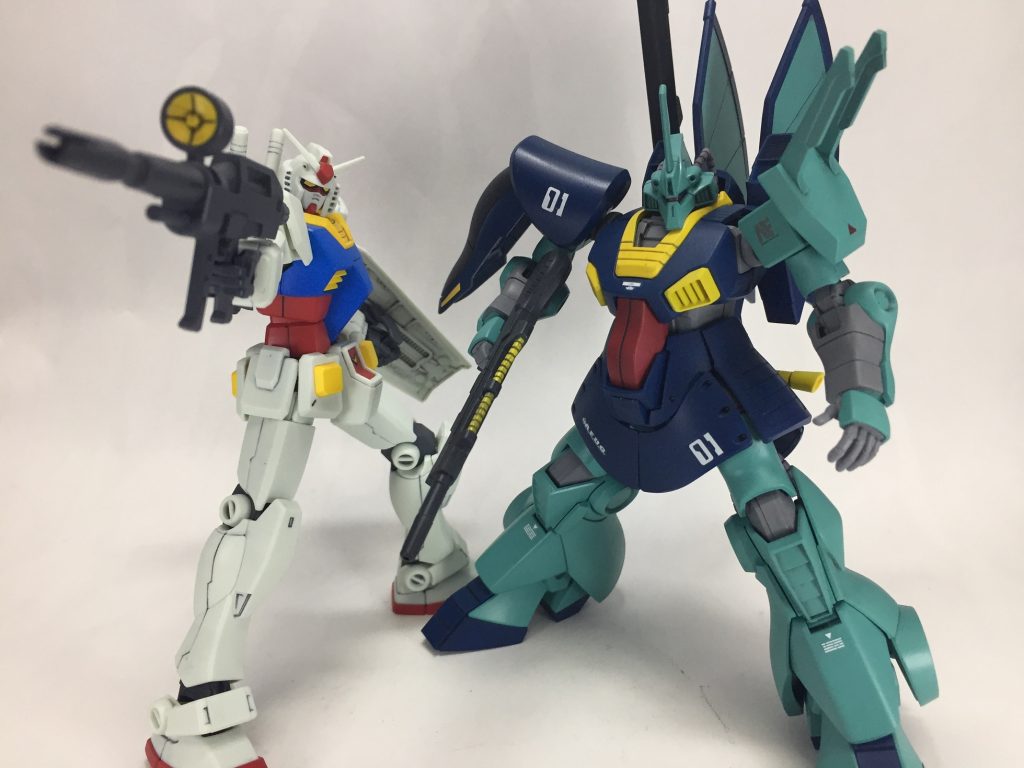 ガンダムとツーショット