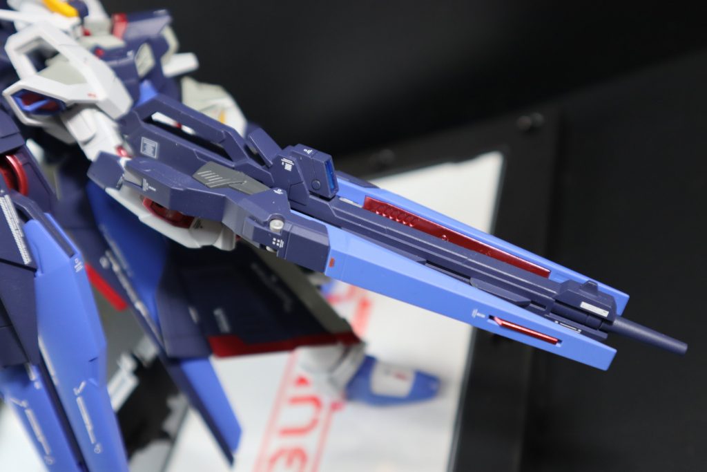 関節色と同じ赤がいいアクセントになったんじゃないかな