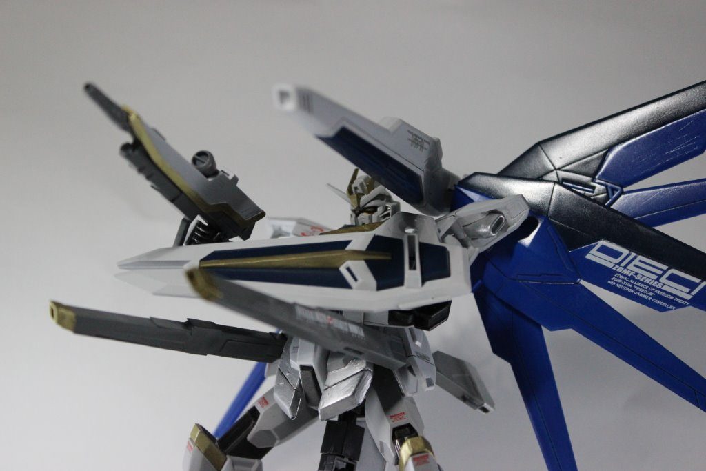 全ての武器を構えてみた