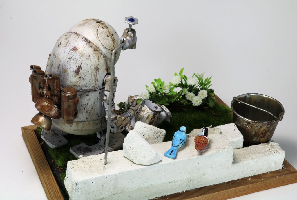 背面は、スプレー缶キャップ切断してブースタの接続部分を移植して、背面ブースターを取り付け可能にしてあります。