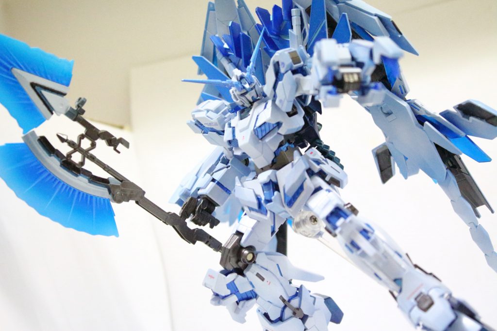 (´・ω・`)パッケージポーズ