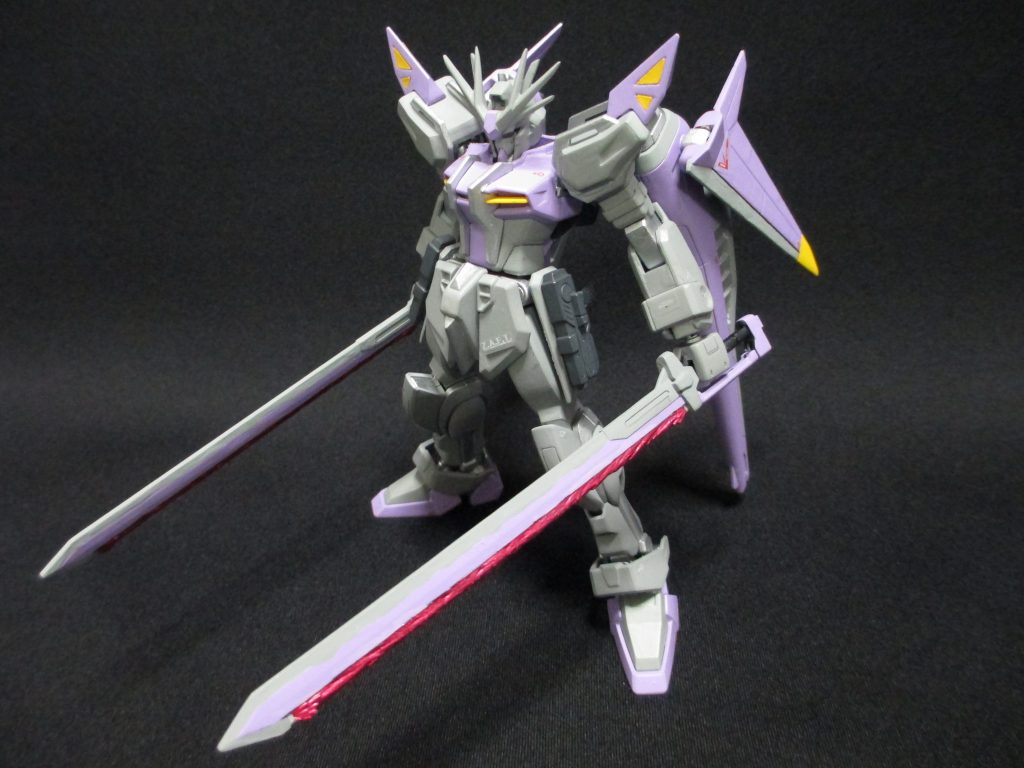 対艦刀は手に持って出撃する感じですねｗ