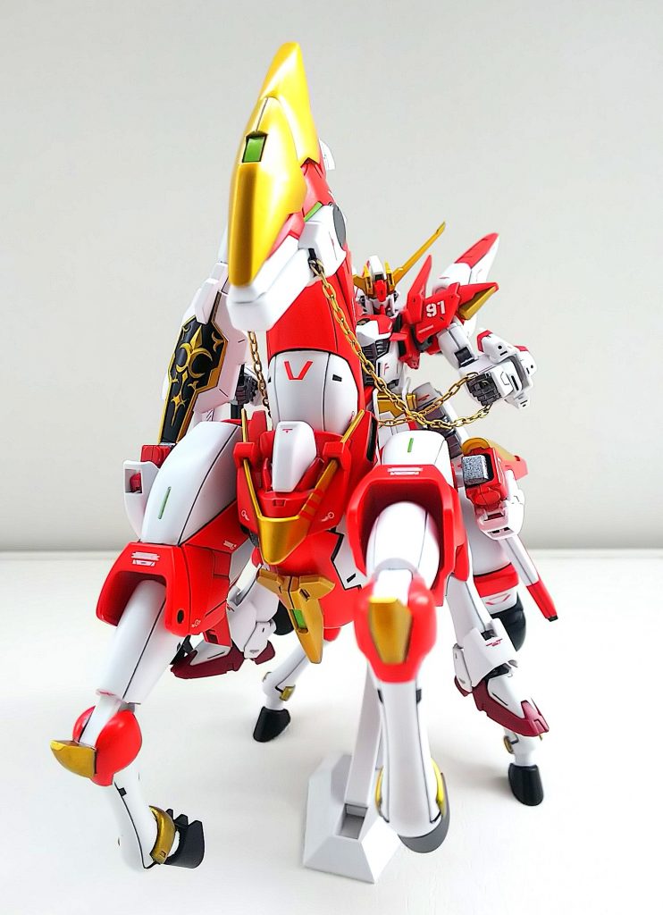 胸のV2のVの時は翼とずれたのでアンテナを裏から伸ばして延長してます!
イマジンフルバーニアンの3本ラインも再現!