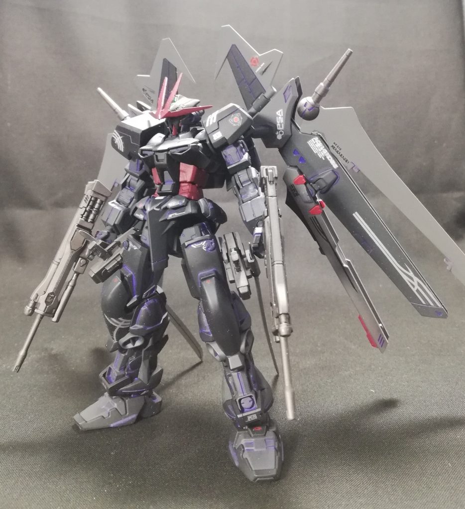 MGに付属しているライフルは余剰と知りつつも一応ライフルも作成。
手を加えるのが面倒だったので、その辺に転がってたシステムウェポンのライフルを使用してます。