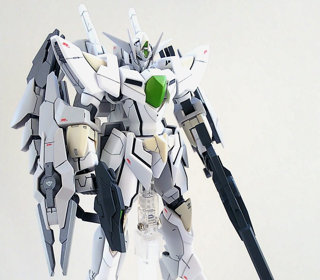 ご覧いただきありがとうございました!
私の始まりの1体です!
全塗装だけではなく色々なことにこだわって完成したのでおそらくずっとガラス棚の一等地にいると思います(*´ー`*)