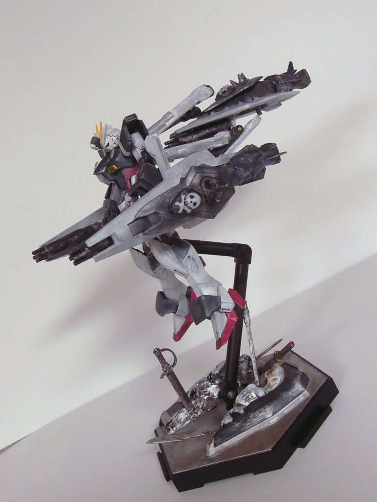 シールドブースターとして三機搭載可能。