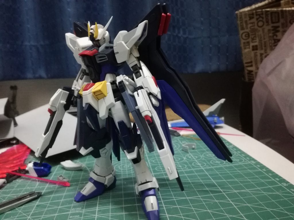 アメジージングストライクフリーダムとストライクフリーダムとラブファントムとフリーダムをミキシングしました