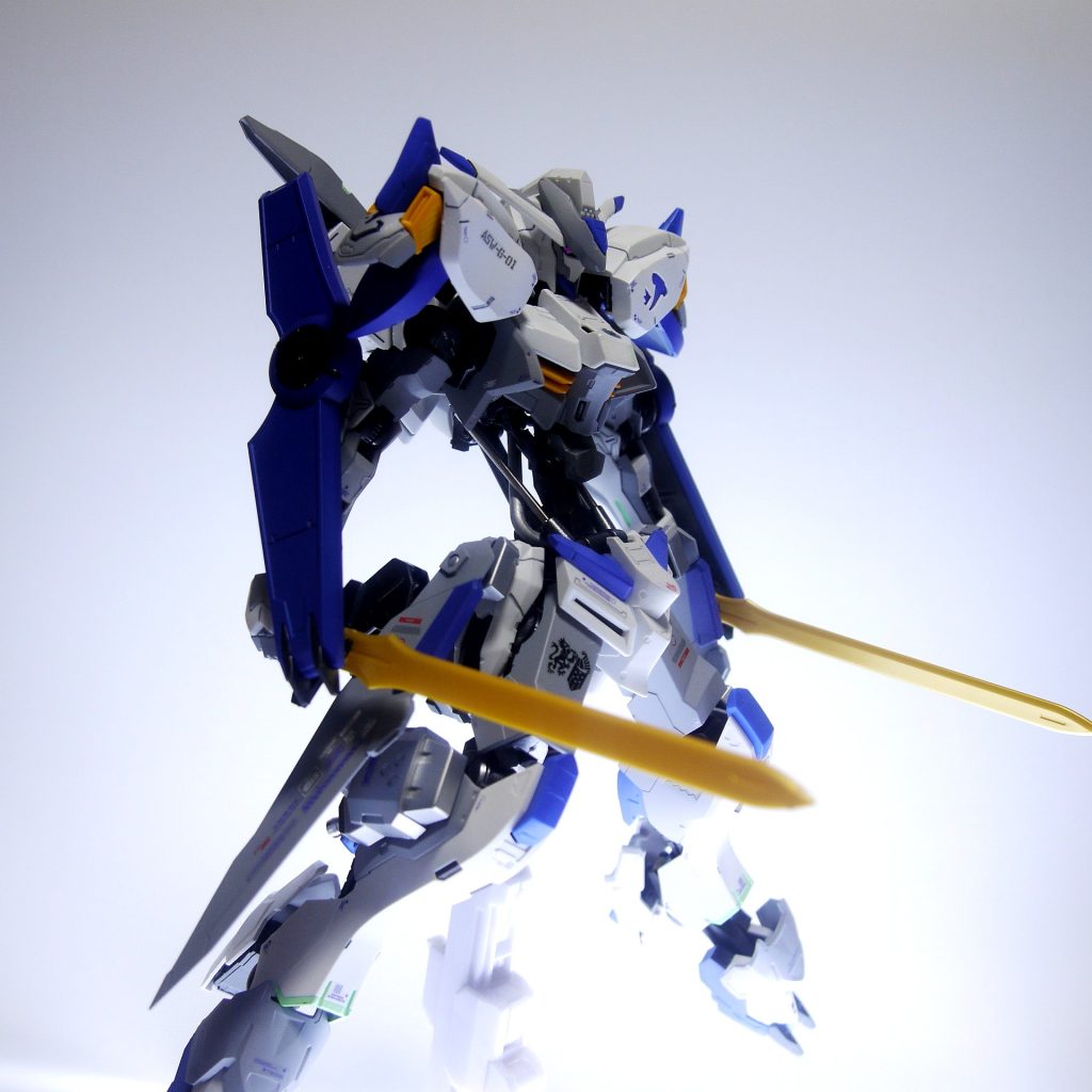 こちらがオリジナル装備のグリムゲルデ装備です！