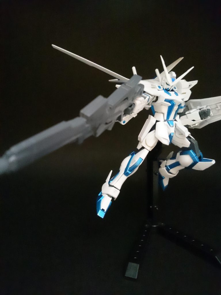 マグナシスライフル

アイディールのメイン武装
威力はそれなりにあるが連射性能はあまり高くない

(ダブルオースカイのビームライフルとアスタロトのマシンガンとジャンクパーツを使い製作しました)