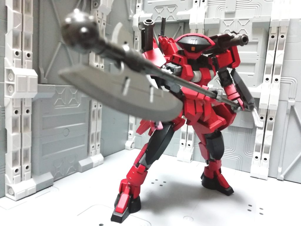 鈍器枠の斧。血生臭っぽさを出すためグシオンアックスを選択