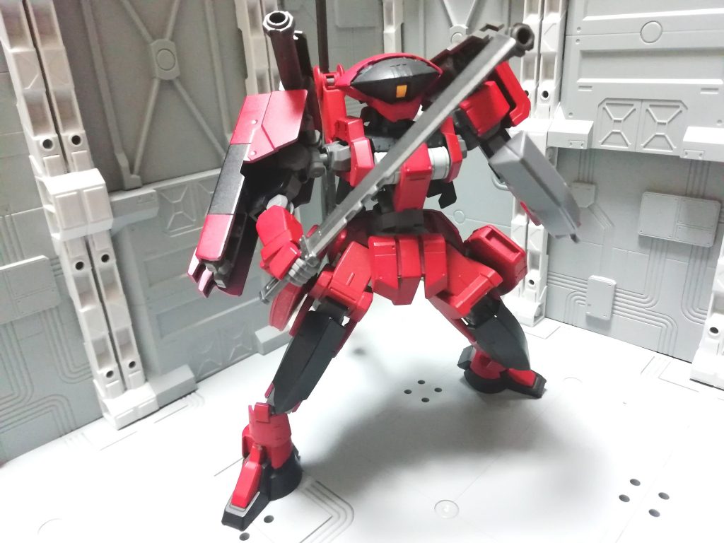 マチェットとシールドアックスの二刀流