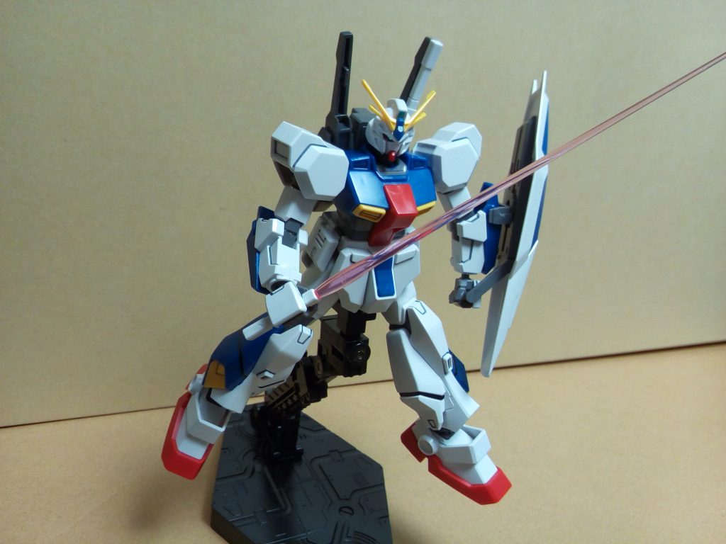 素組みにスミ入れでも少しはBANDAI様の商品なので完成度はありますが・・・