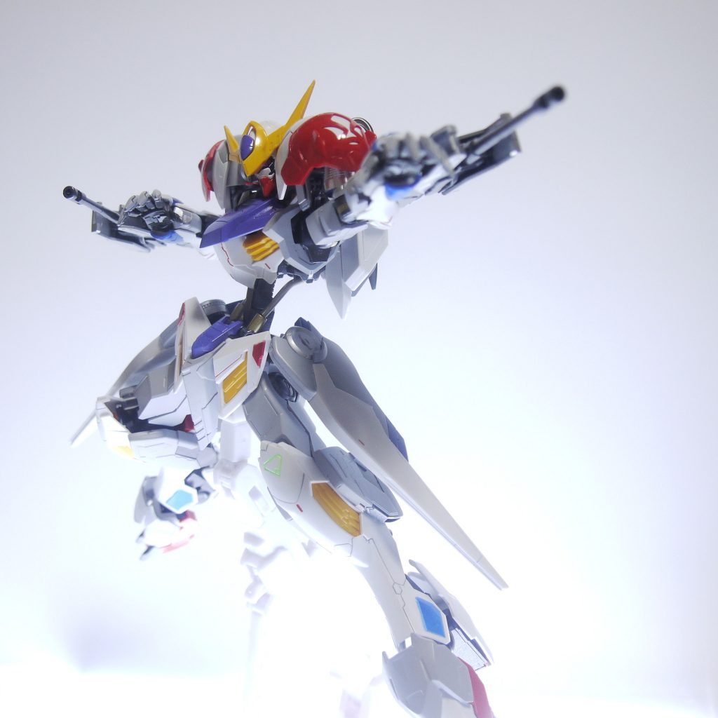 200mm機関砲発射