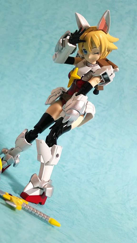 宣材写真その3
腰はボールジョイントにしてるので柔らかいポージングが可能に