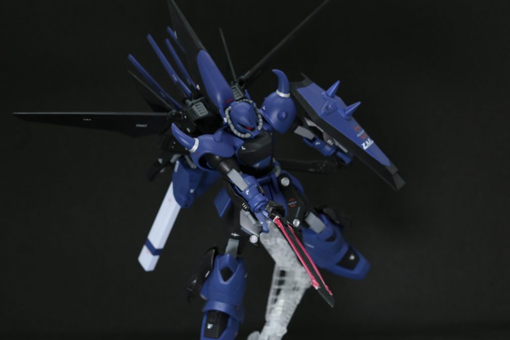 斬撃ポーズ
グフイグナイテッドの標準装備としてそのまま使用しました。