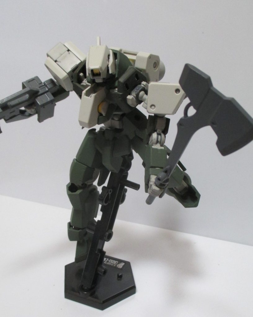 関節など設定画風にライトグレーにしてあります