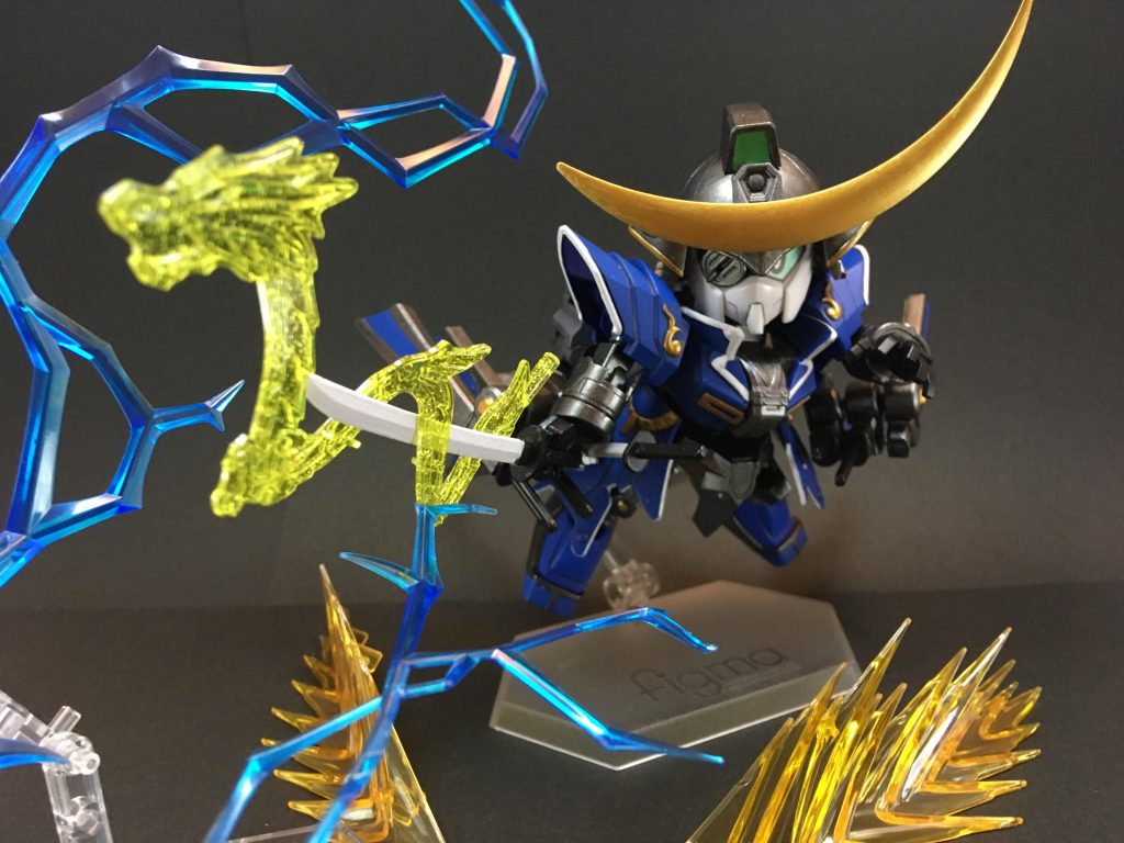 電撃を伴い突き抜く一刀流奥義。