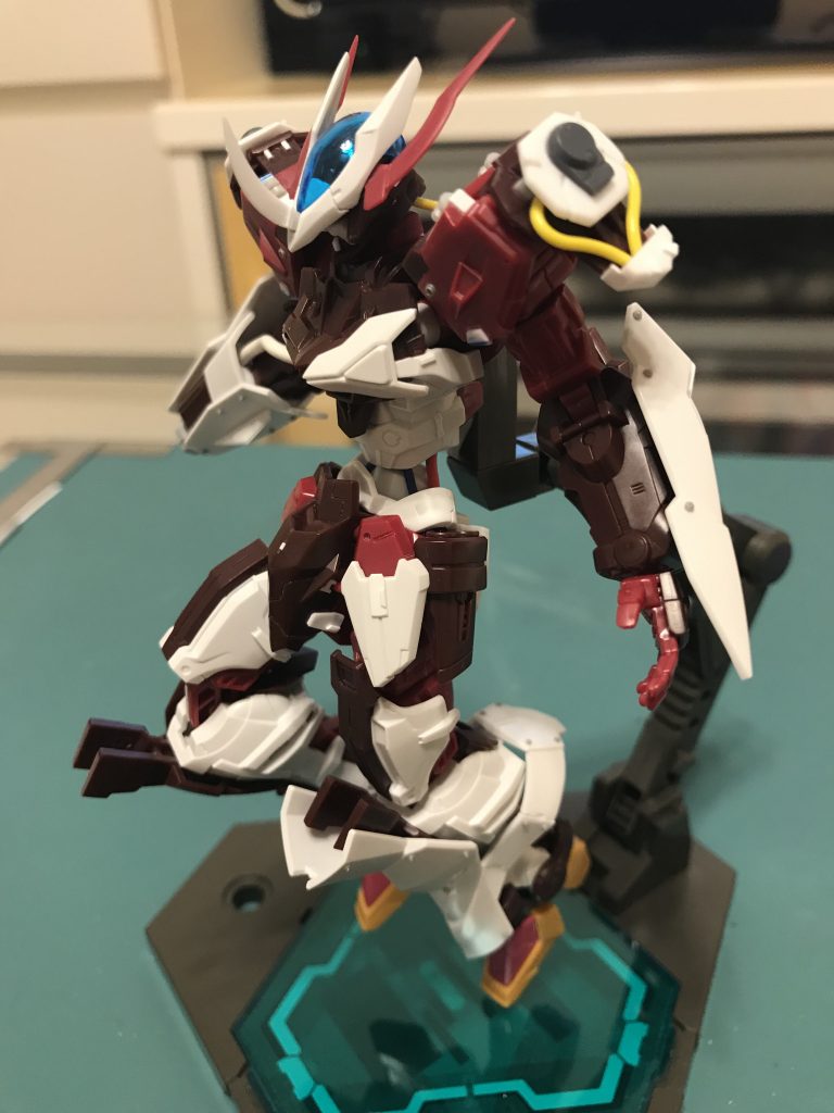 微妙に腰を前に突き出すポーズがとれるようになりました