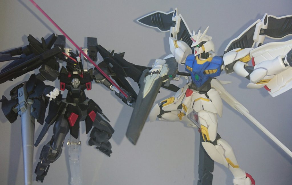 「人間(人)であることを捨ててまでやる大義に何の価値がある!」
「貴様に何がわかる!?」
「人間(ひと)が人間(ひと)であるための楽園(エデン)じゃなかったのかっ!?」
「・・俺は前に進むしか・・っ・・ないのだぁぁっ!!」