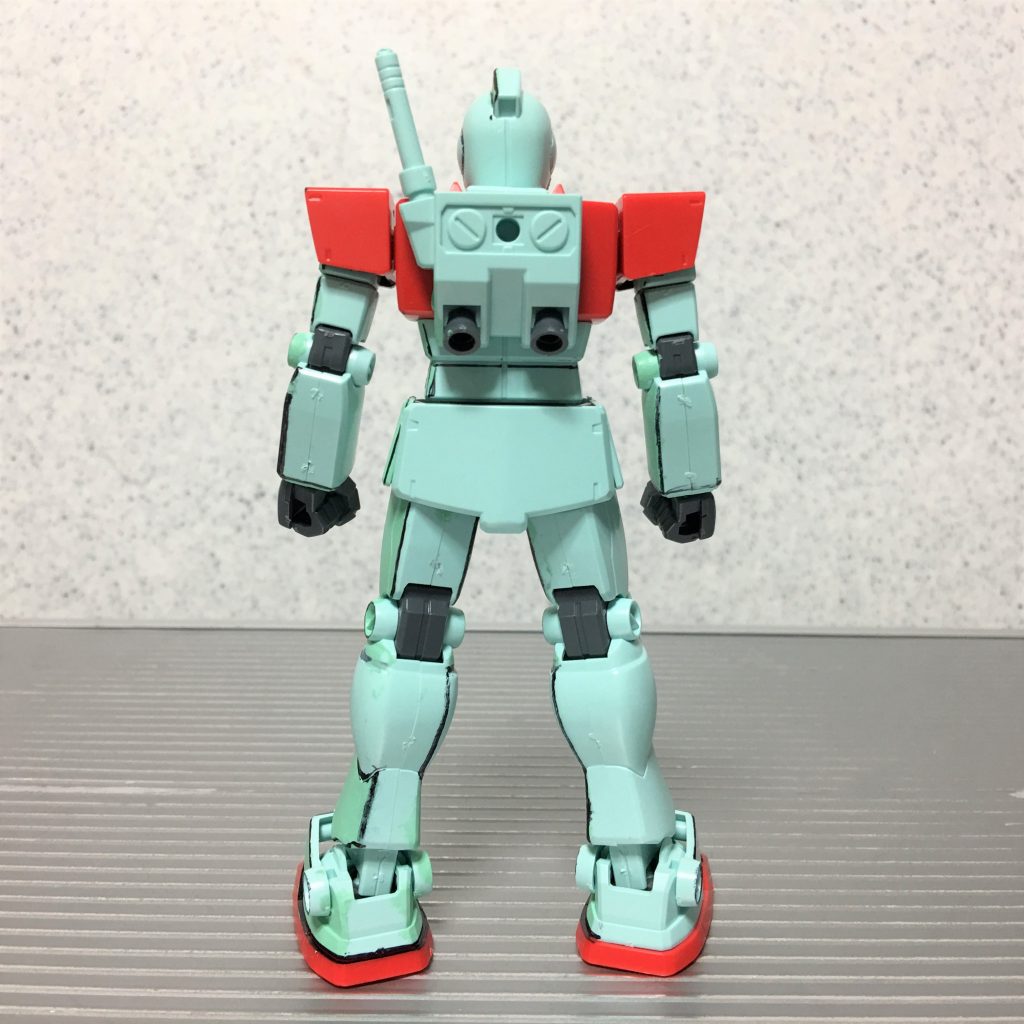 バックショット。決まったアングルからの画が重視されるので、映らない部分の塗装はあえてしていません。