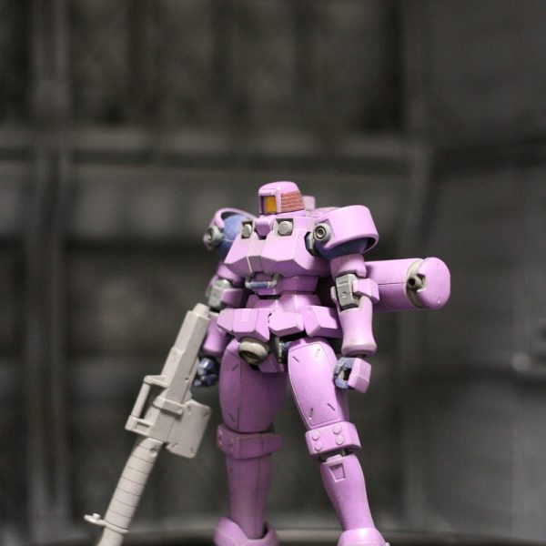ＨＧＡＣ２１１リーオー６機目宇宙仕様／紫