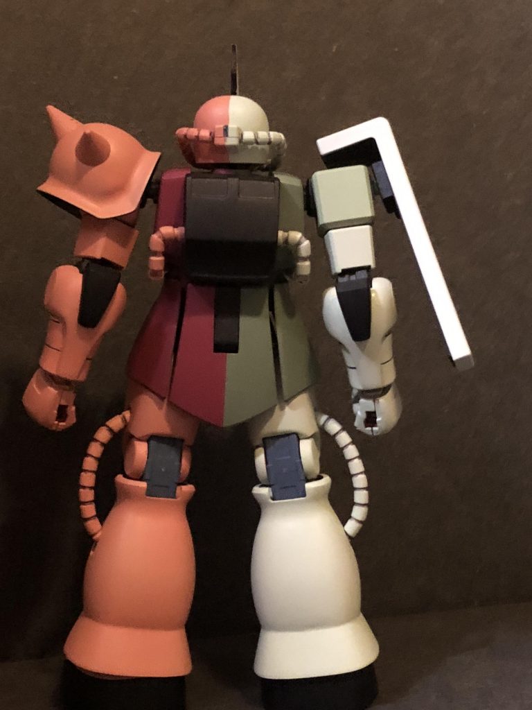 背中側も一応目分量マスキングで分割。　バズーカラッチとランドセルはブラック統一にしました。

いやあ( ˘ ᗨ ˘ )思いつきで楽しく作るのいいなあ！