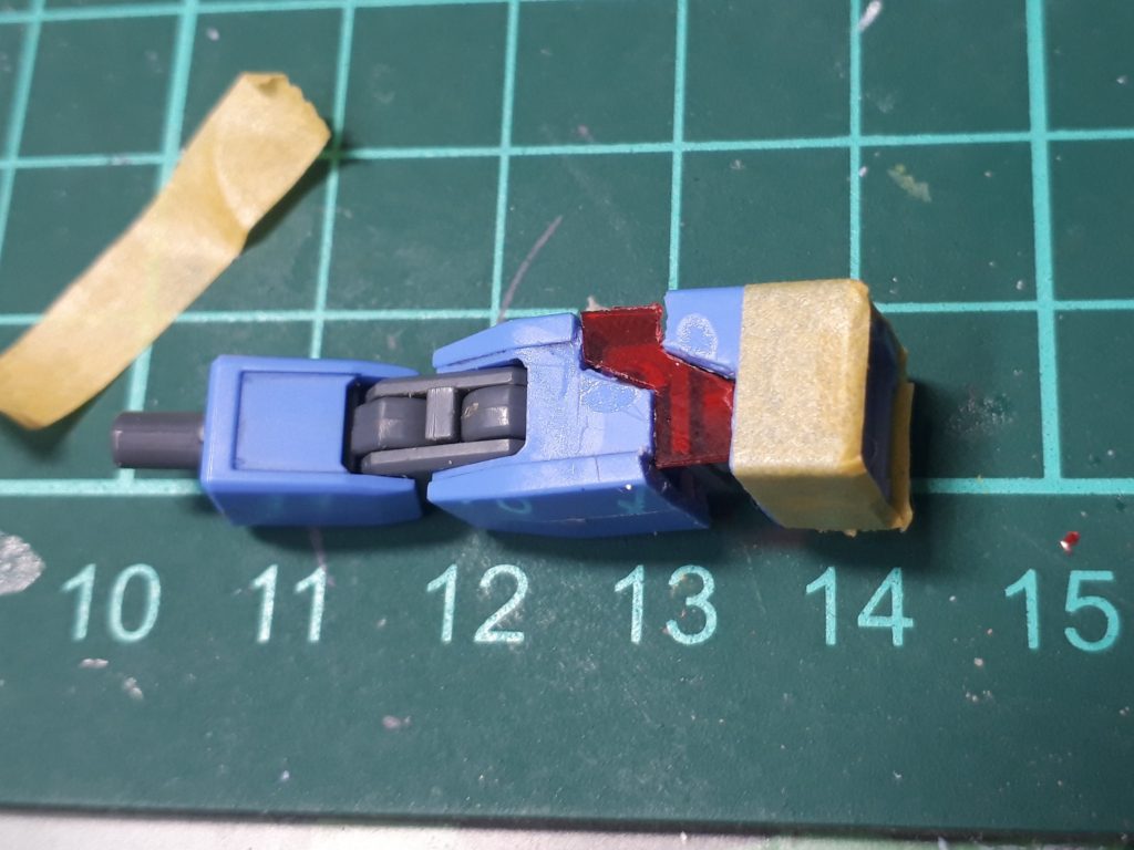 クリアパーツはレジン液を固めて作りました！