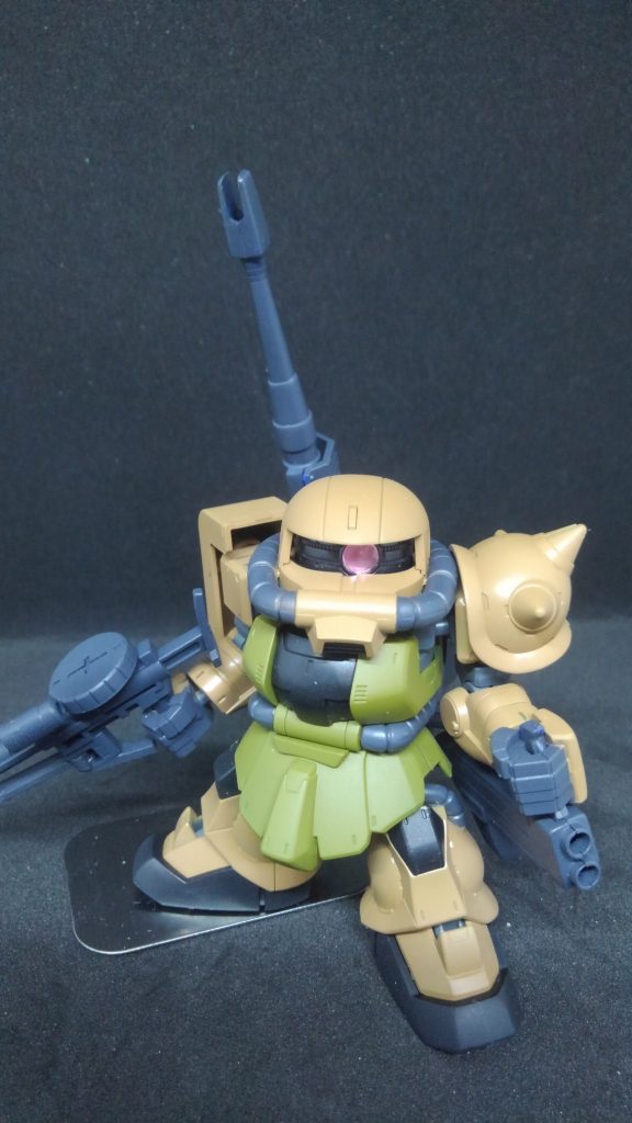 ビッグガンを磁石接続にしたので片側だけ装備ということもできます。