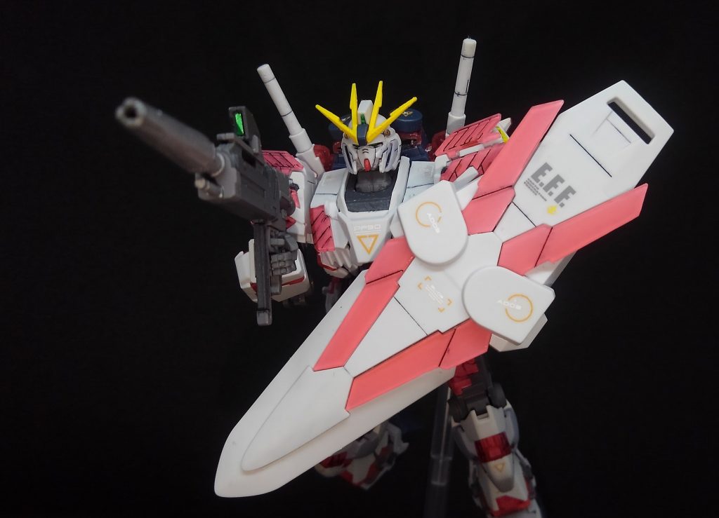 シールドを構えて