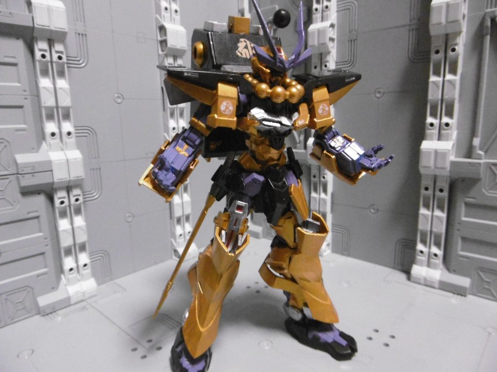 元々は自らが宝物庫の番人想定も。
四肢の接続が未解決だった頃、ミニモアザックをそのまま背負うつもりでいました