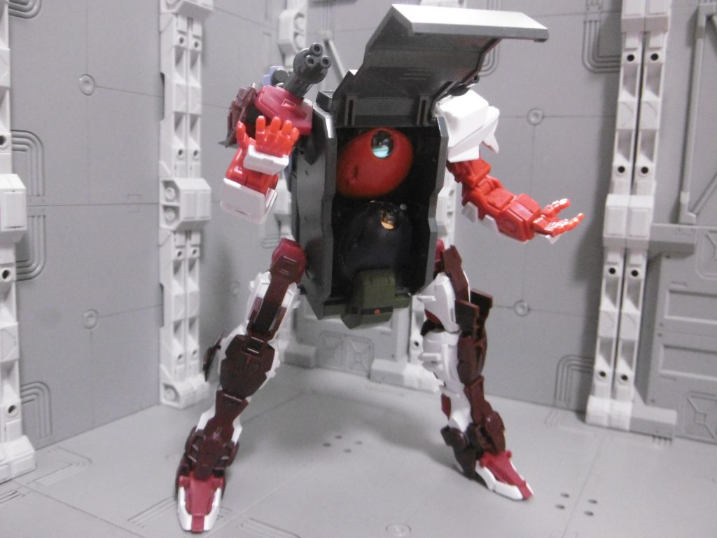 第二段階。中にミニモア、下にティルトローターが付いて妖怪感ＵＰ
これはこれで面白そうだったのですが、当初の計画から大きく脱線してしまうため中止。別の意味で強そう