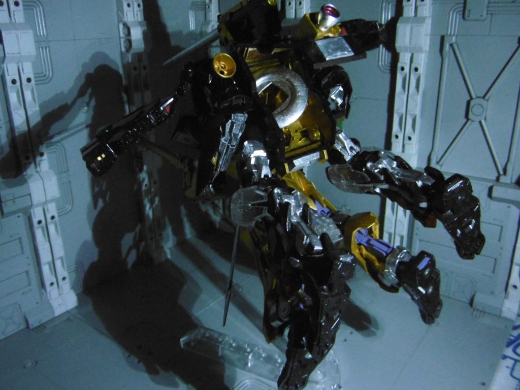 前傾姿勢になれば速度を上げない限り、
中身が散らばる事はありません