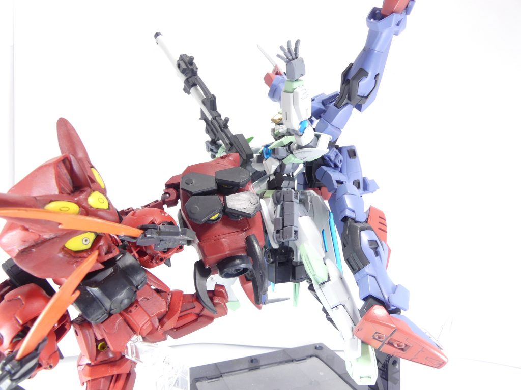 これが俺の･･･赤い一撃（レッドフレイム）だ！鬼トランザム！（小説パートの補足）・32～33改参照の「ネオ・ブレイクデカール」編。本戦闘を、現時点の一応のラストと位置づけました。・なおこの続きは最終回（第52もしくは53改予定）で･･･