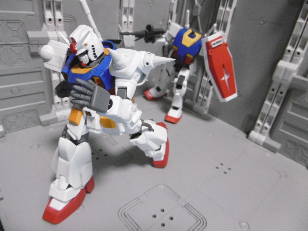 　　　　　　　*しょゑゑゑゑゑえええええぇぇぇぇぇーーーーー！！！*

　　　　　　　　　　ガンダム４０周年おめでとう！！