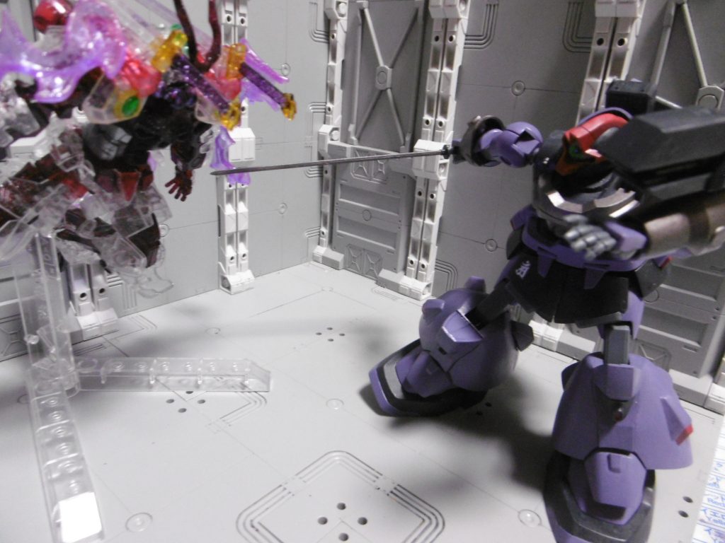 ちなみにコイツだと「バニシングアストレイ」には、
絶対に勝てません。南無