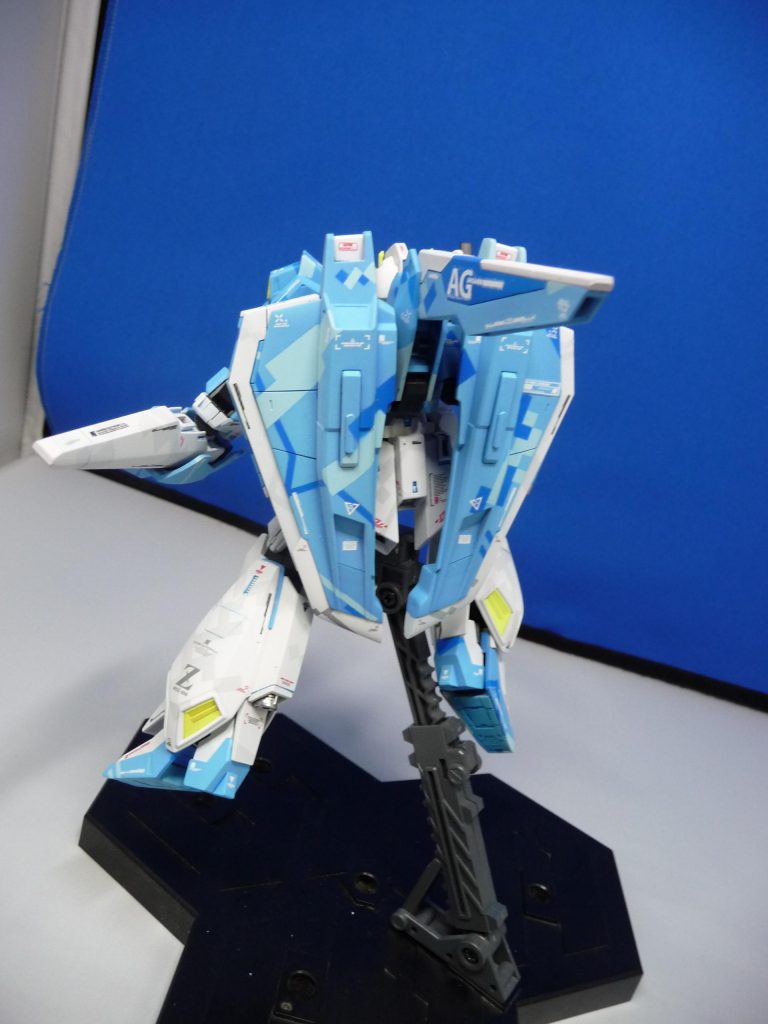 テールバインダも涼しい感じにな☆