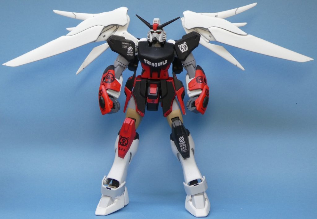 全景。翼は白くなくてはなりません。プルマ・ブランカ。