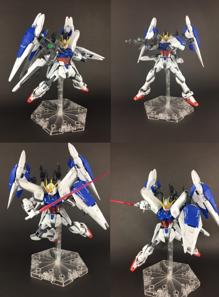 アクションポーズ1
拡大推奨