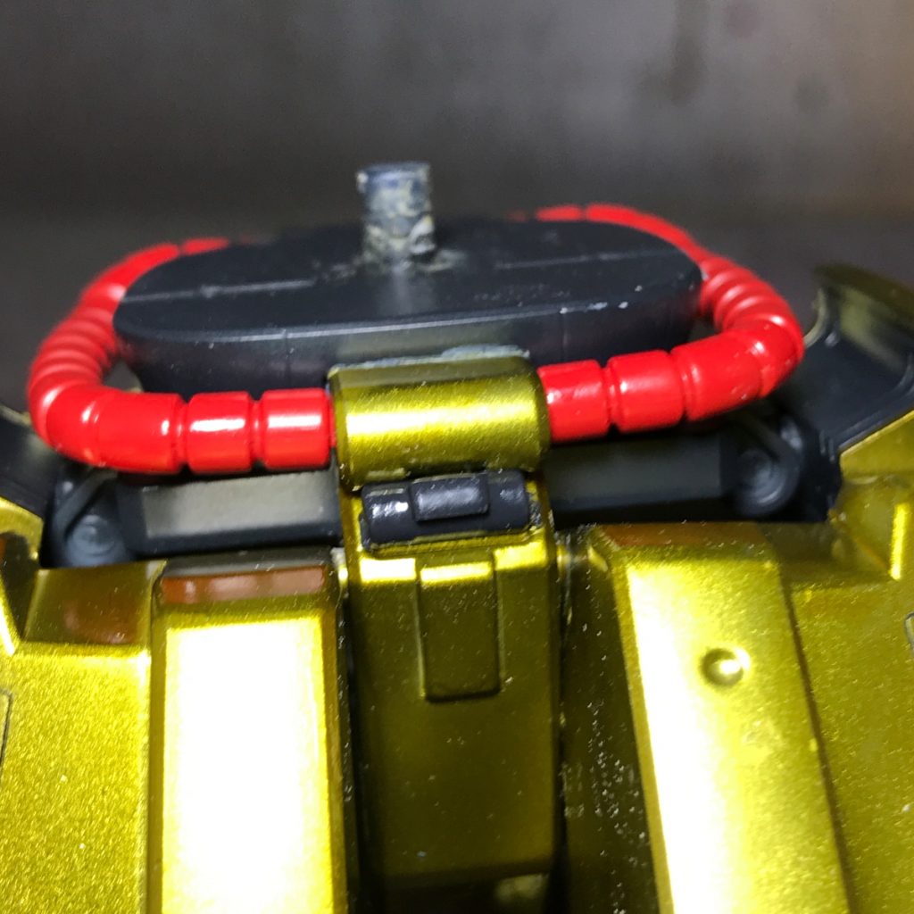 胸部に追加。いい感じ。