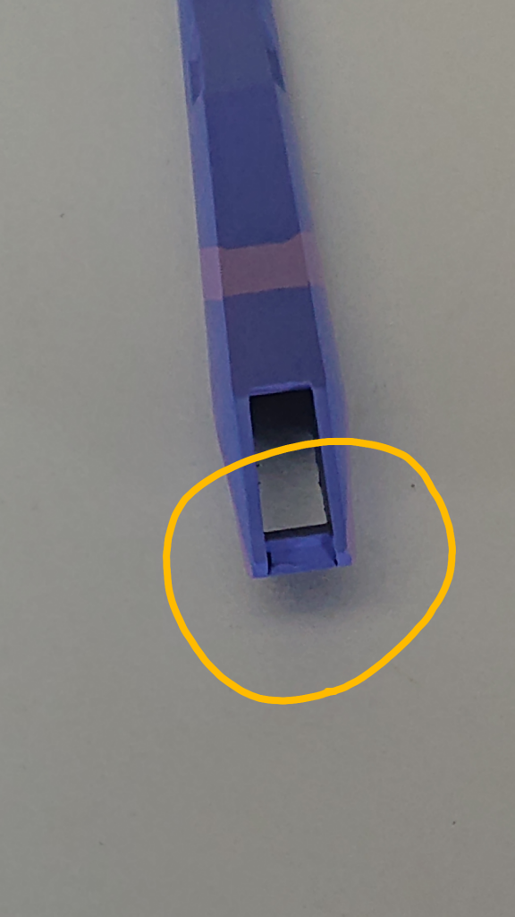 ドラグーンのうち2つ
プラ板で制作
ネオジム磁石を仕込みました